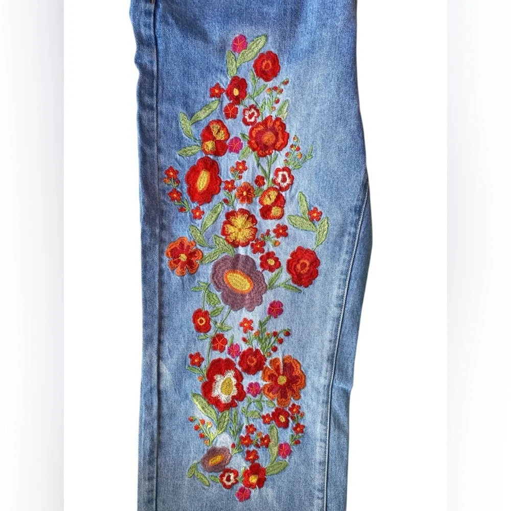 Bar by Alexa Rae Wildflower Floral Embroidered Jeans NWT - Picture 3 of 16